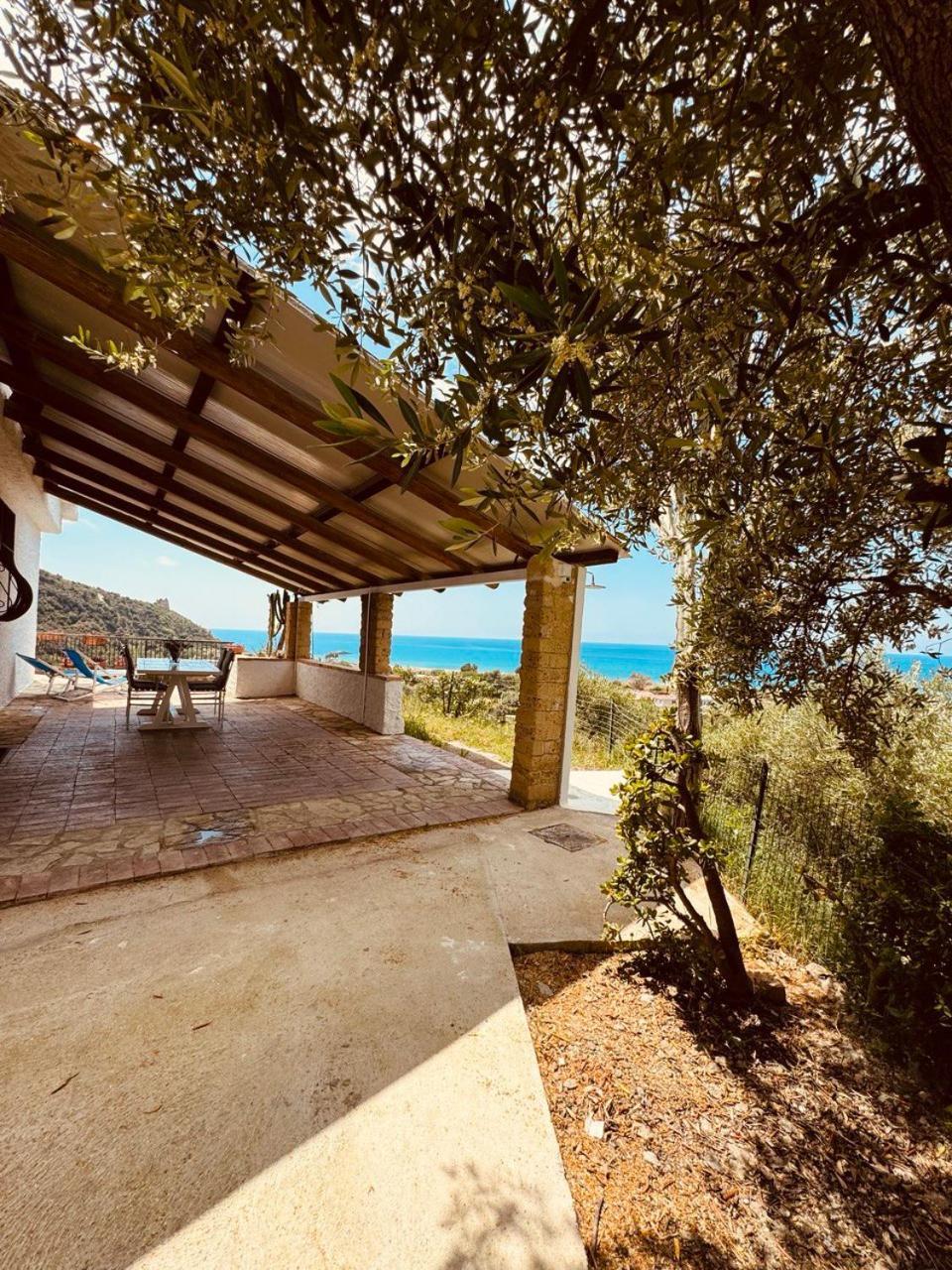 אשאה Villa Lo Scoglio מראה חיצוני תמונה